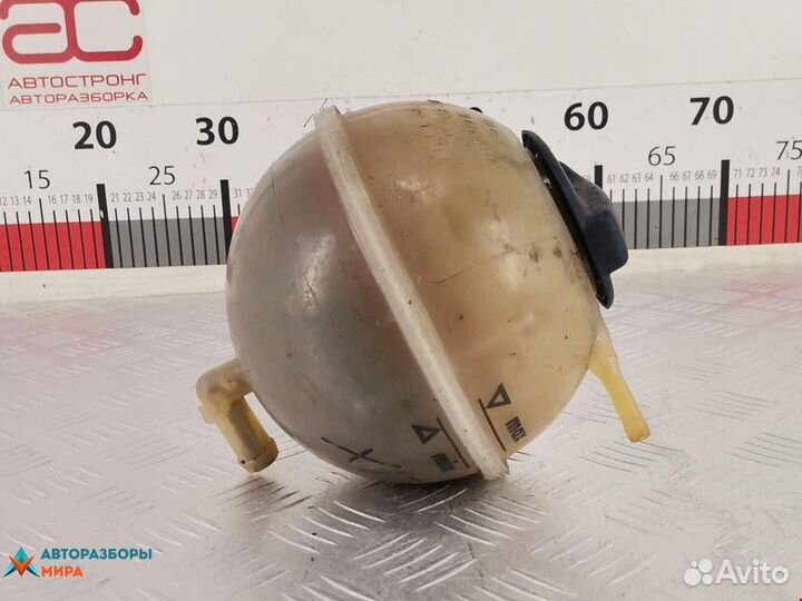 Бачок расширительный Volkswagen Caddy 2 1997