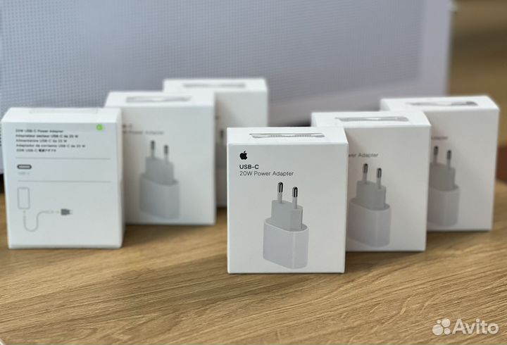 Адаптер питания Apple 20W оригинал