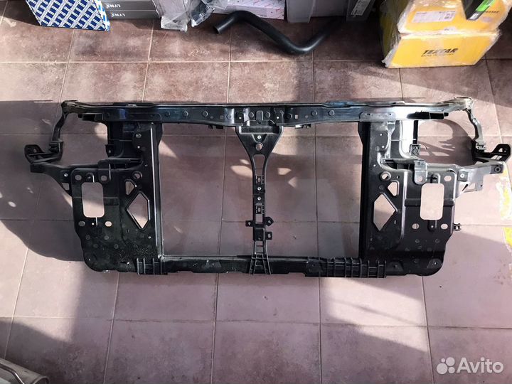 Панель передняя (телевизор) Hyundai I30