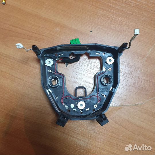 Шлейф рулевой Volvo XC70 XC60 S80 S60