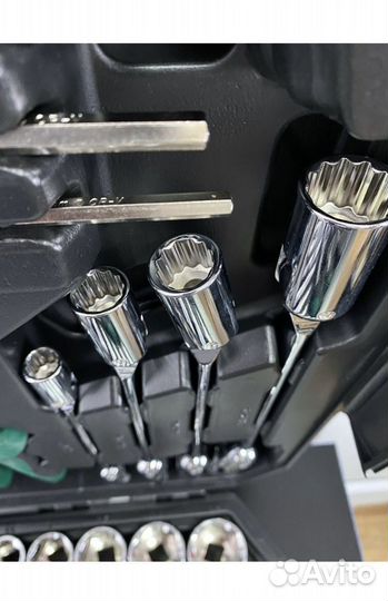 Haбop инстpумeнтoв 137 предмет