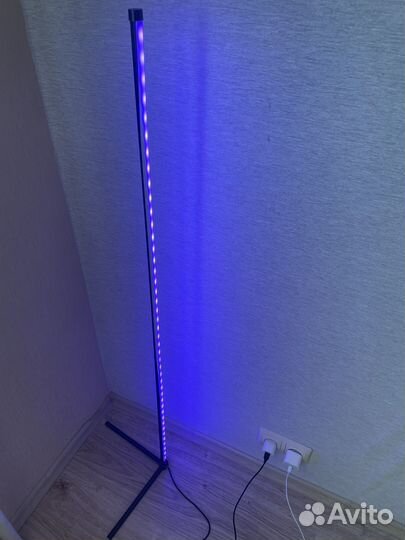 Напольная LED лампа (много режимов)