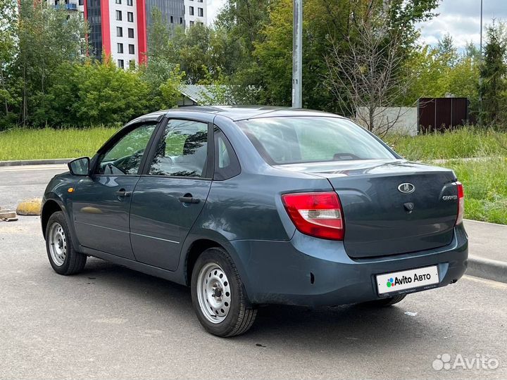 LADA Granta 1.6 МТ, 2015, 197 650 км