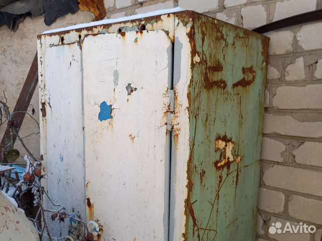 Ящик для одежды металлический