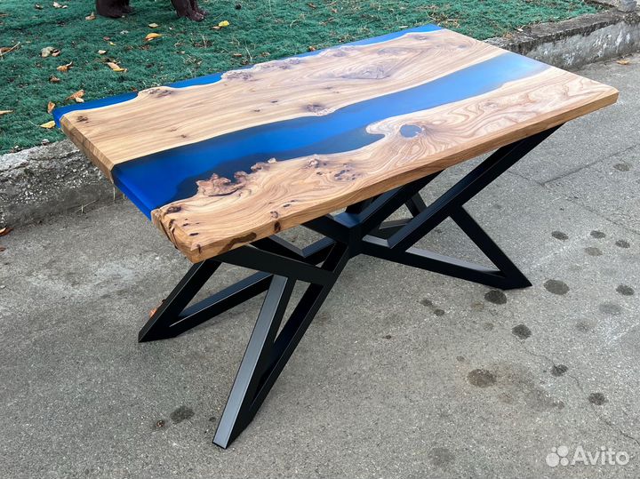 Стол лофт из массива карагача