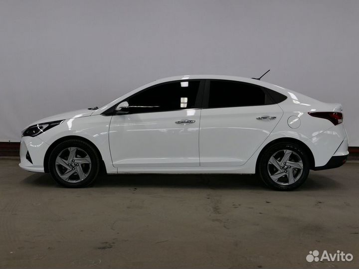 Hyundai Solaris 1.6 AT, 2020, 28 000 км