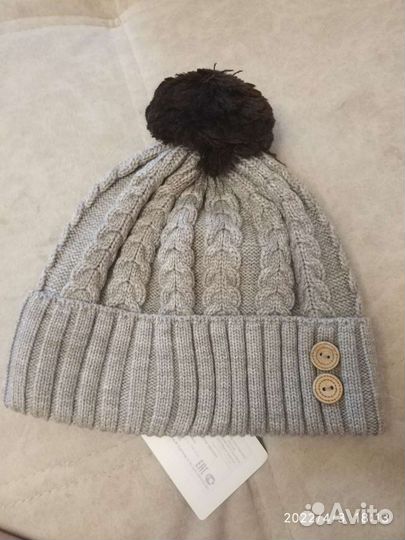 Шапка новая женская