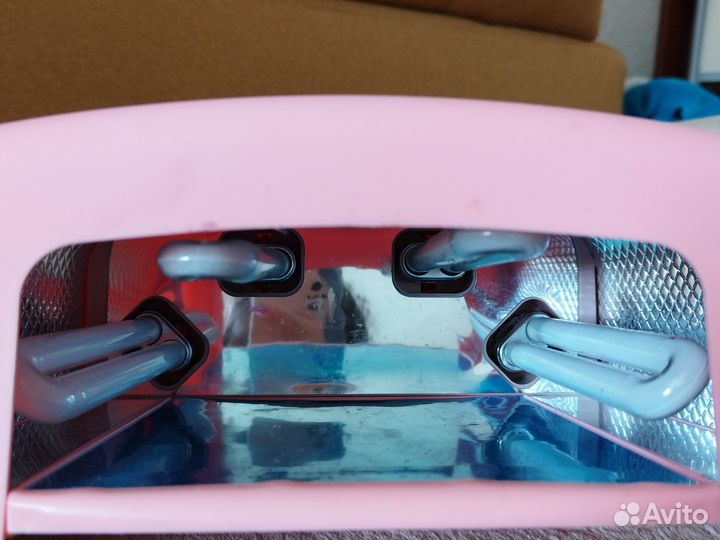 Уф лампа для ногтей