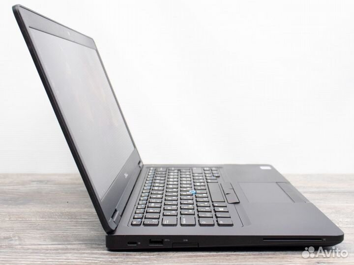 Dell Latitude 5490