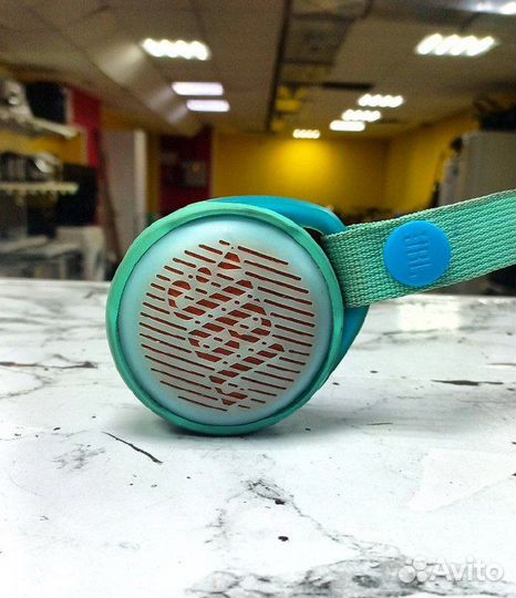Колонка JBL JR Pop