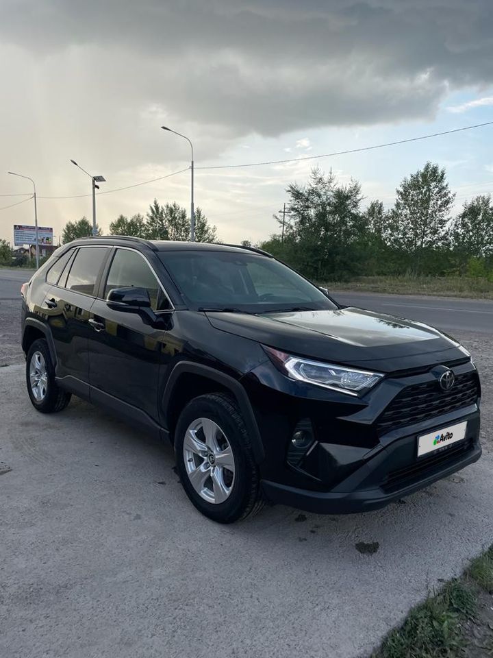 Toyota RAV4: фото владельца