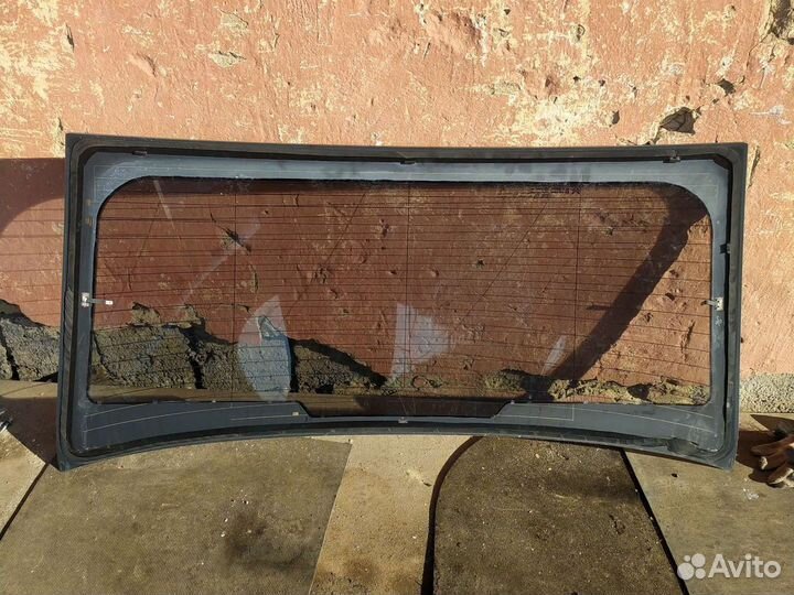 Заднее стекло citroen c4 седан