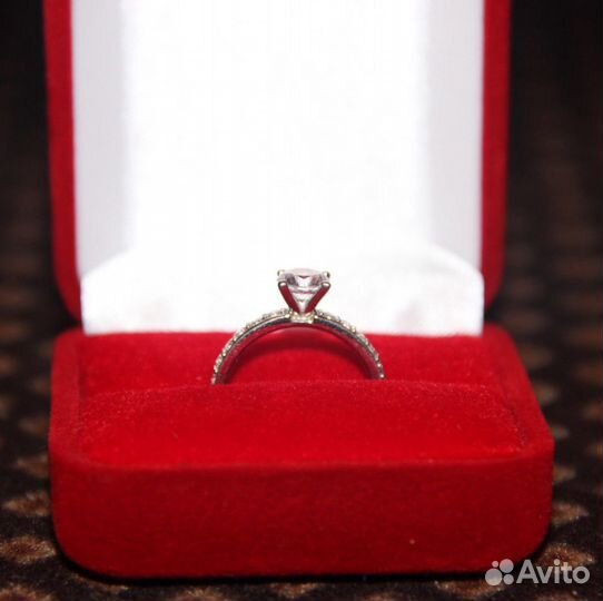 Серебряные кольца 925 пробы