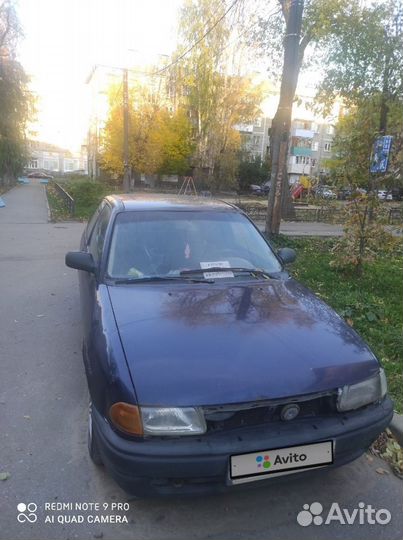 Opel Astra 1.2 МТ, 1998, битый, 250 000 км