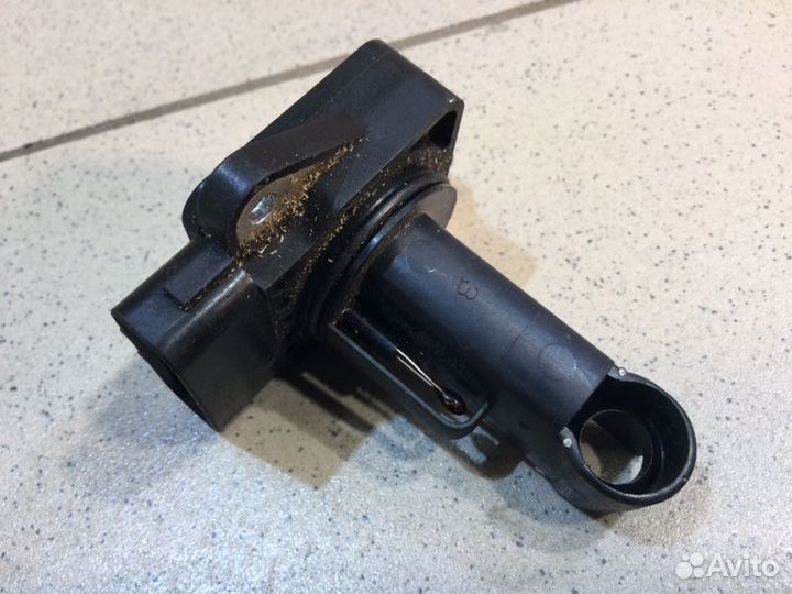 Расходомер воздуха (массметр) Mitsubishi L200 KB