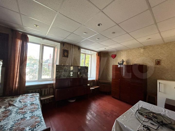 Комната 17 м² в 3-к., 1/4 эт.