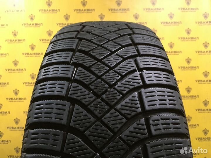 Pirelli Ice Zero FR 205/55 R16