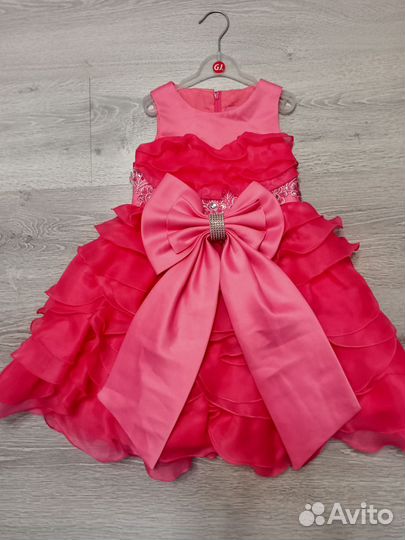 Нарядное платье для девочки