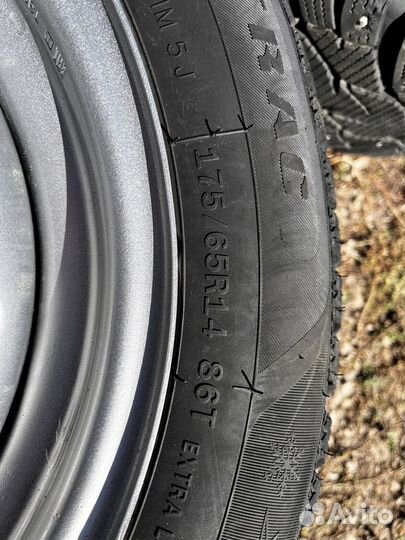 Powertrac Snow March Stud 175/65 R14