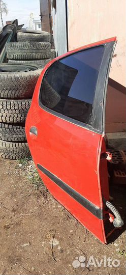 Дверь задняя правая Peugeot 206 седан