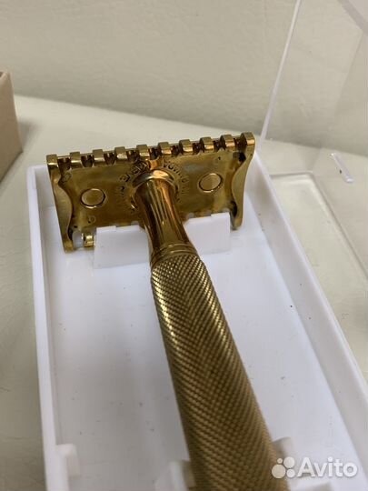 Бритвенный станок Karve с 3 плитами