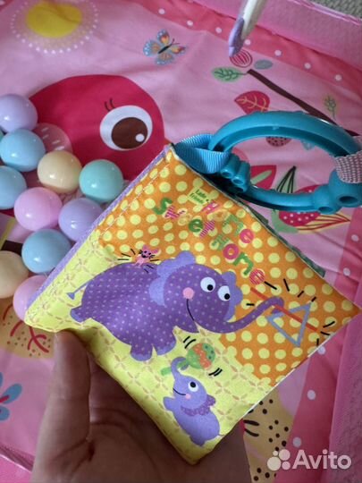 Развивающий коврик с подвесными игрушками