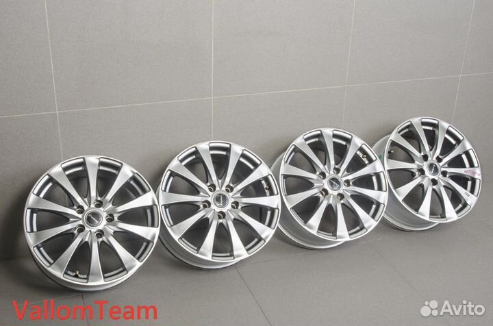 Лот UP27569960 Фирменные 17-е диски HOT stuff exst