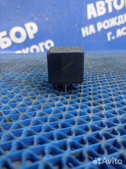 Реле Kia Clarus седан T8 2000