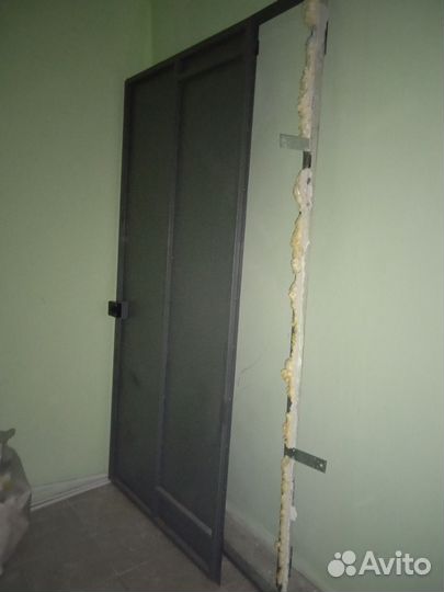 Дверь входная металлическая