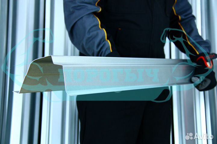 Ремотный порог Nissan Maxima A33 левый