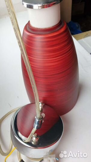 Светильник подвесной красный