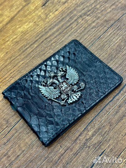 Обложка на удостоверение из питона