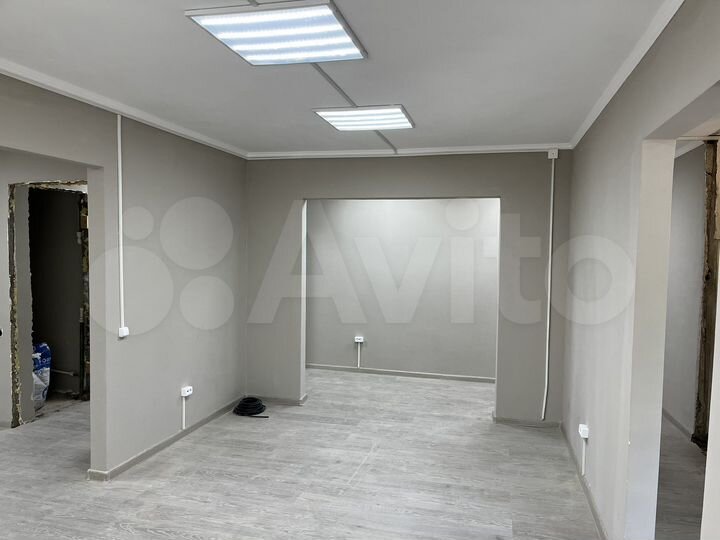 В продаже торговая площадь, 71 м²