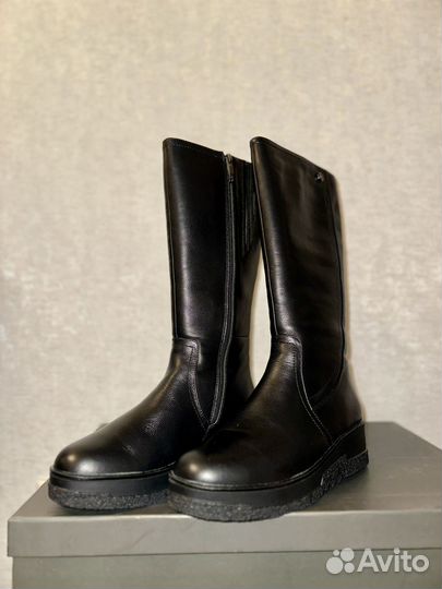 Сапоги женские зимние 39 размер новые