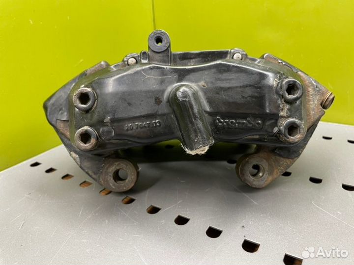 Суппорт передний левый Mercedes-Benz S-Class W220