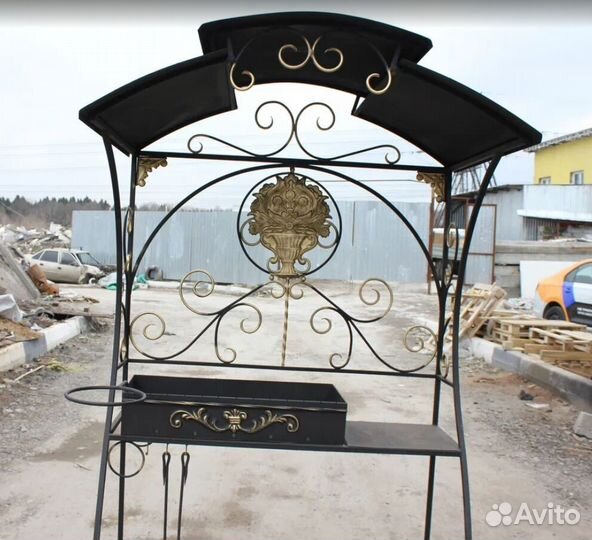 Мангал со столиком