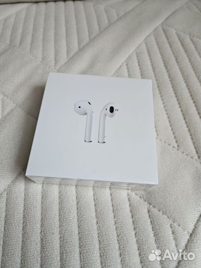 Apple airpods 2 generation (2019)