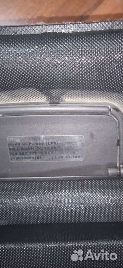 Шторка багажника BMW