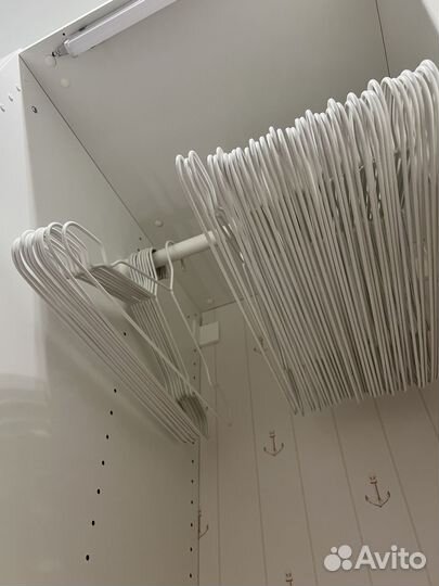 Плечики IKEA металлические