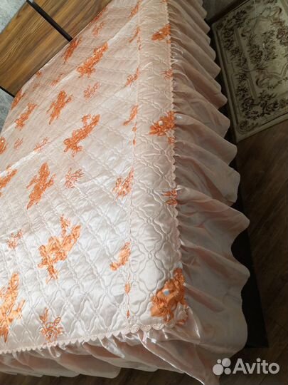 Покрывало на кровать