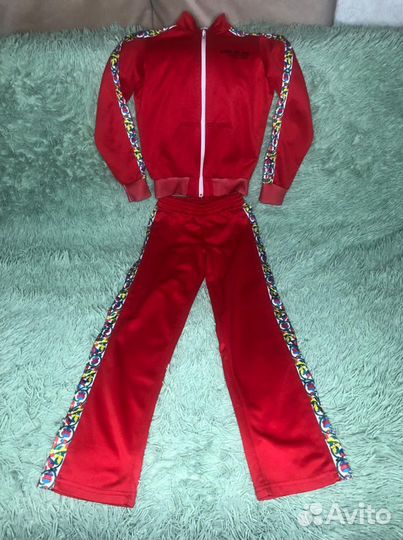 Спортивный костюм