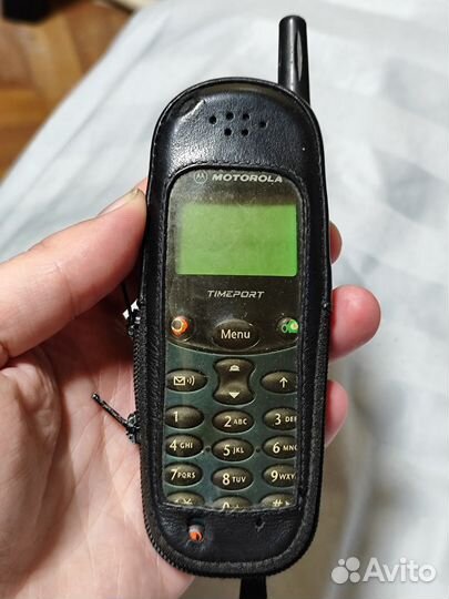 Motorola A1010