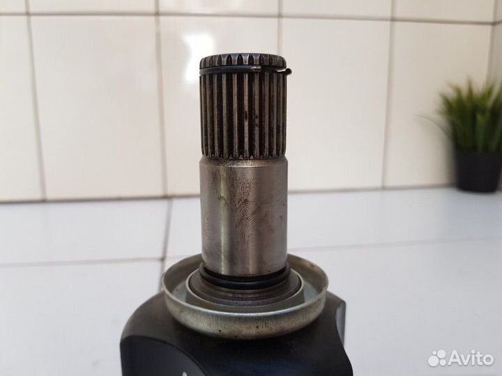 Шрус передний внутренний левый (Geely Atlas)