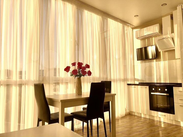 2-к. квартира, 65 м², 4/8 эт.