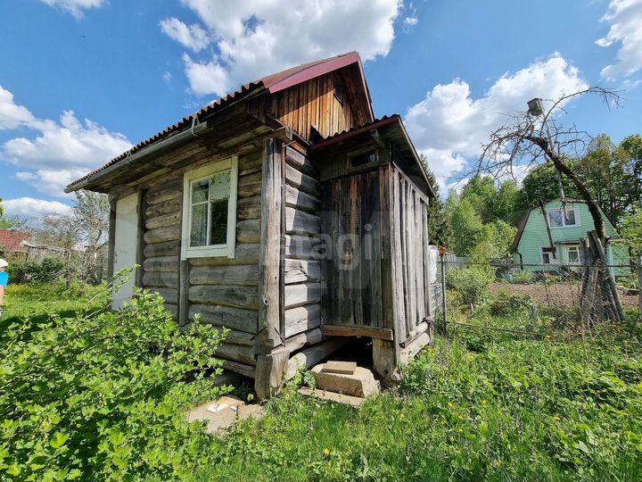 Дача 12 м² на участке 4,3 сот.