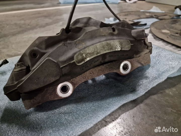 Комплект тормозов (диски и суппорта) Audi Q7 4M