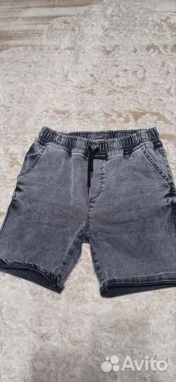 Джинсовые шорты