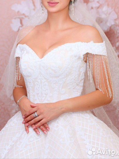 Свадебные платья