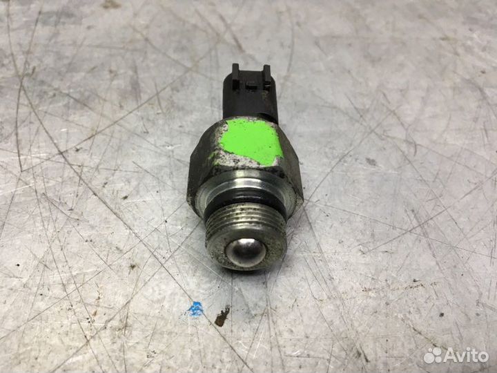 Датчик включения заднего хода Ford Focus Iii