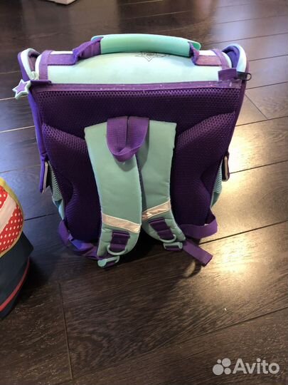 Рюкзак (школьный ранец)